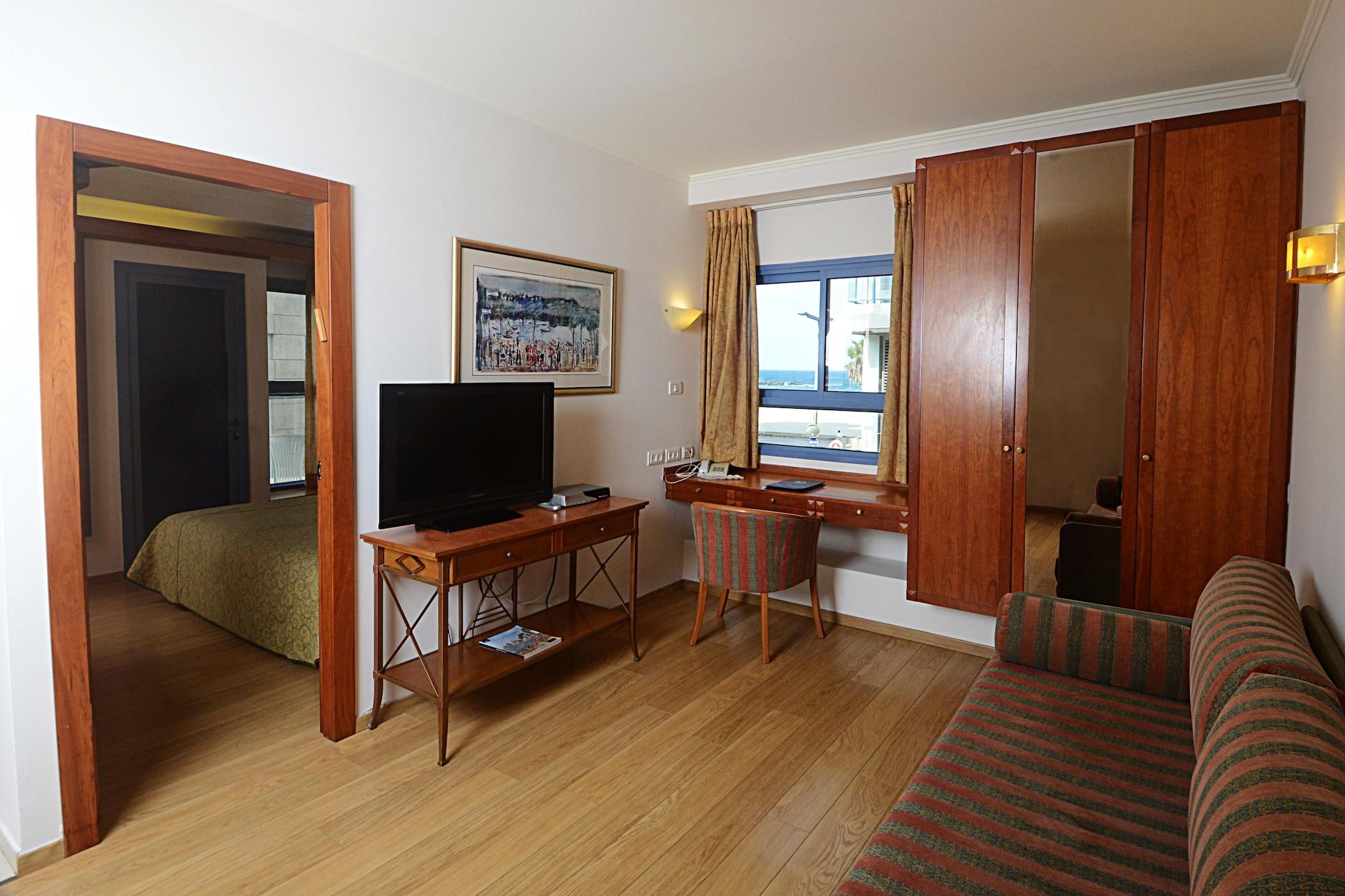 Abratel Sea View Hotel