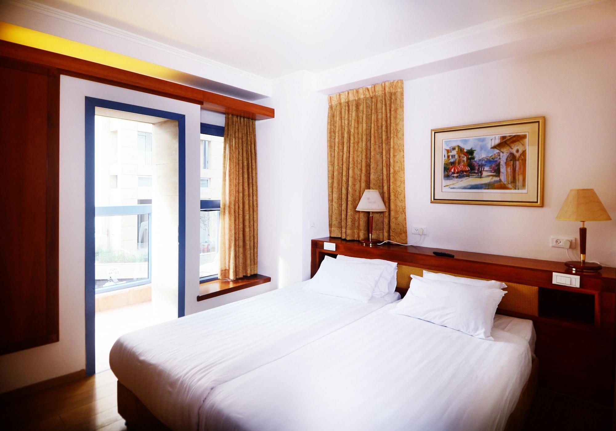 Abratel Sea View Hotel 3*