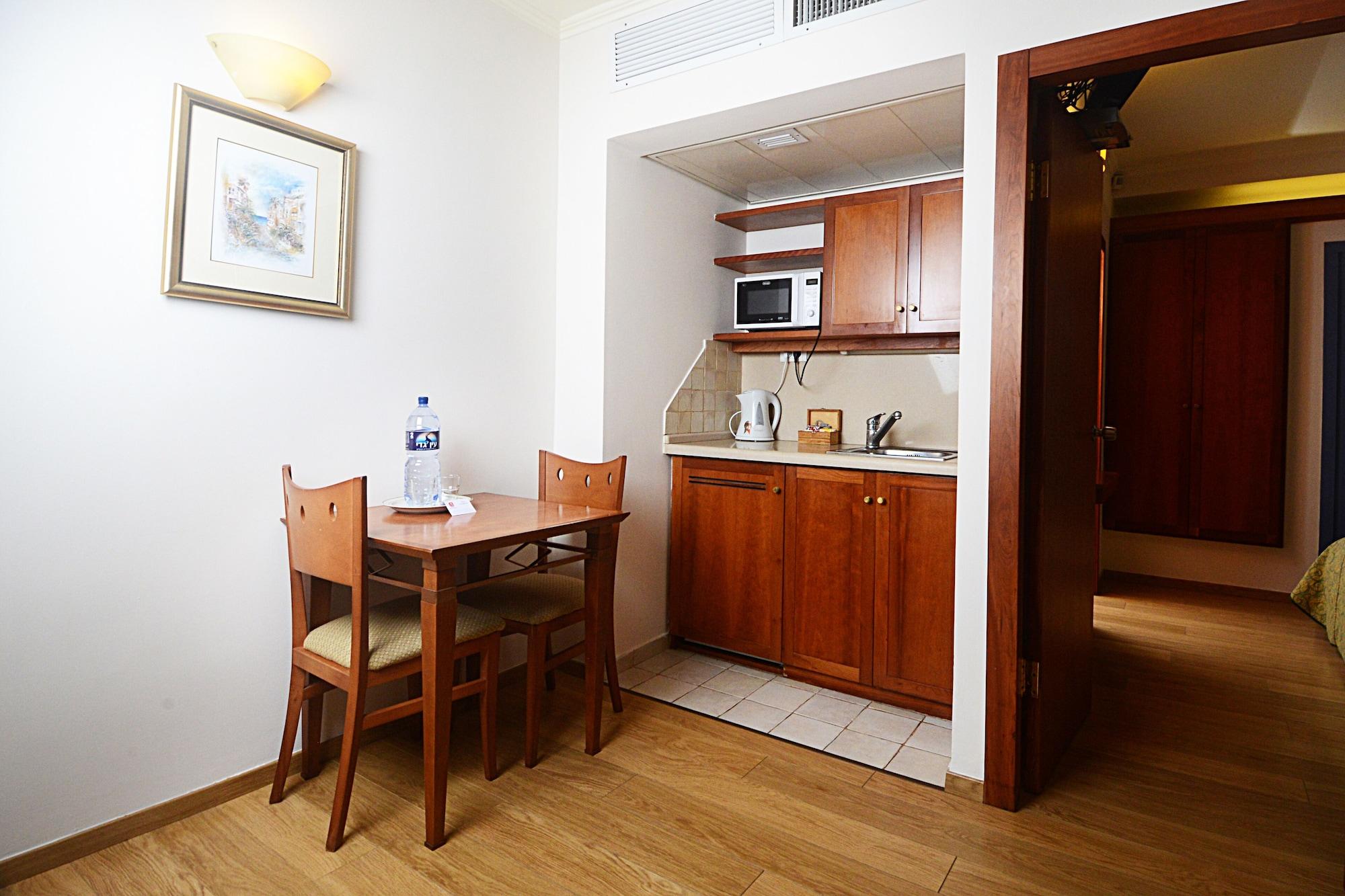 Abratel Sea View Hotel Tel Aviv