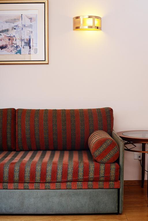 Abratel Sea View Hotel