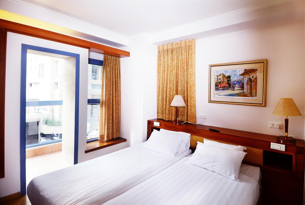 Hotel Abratel Sea View