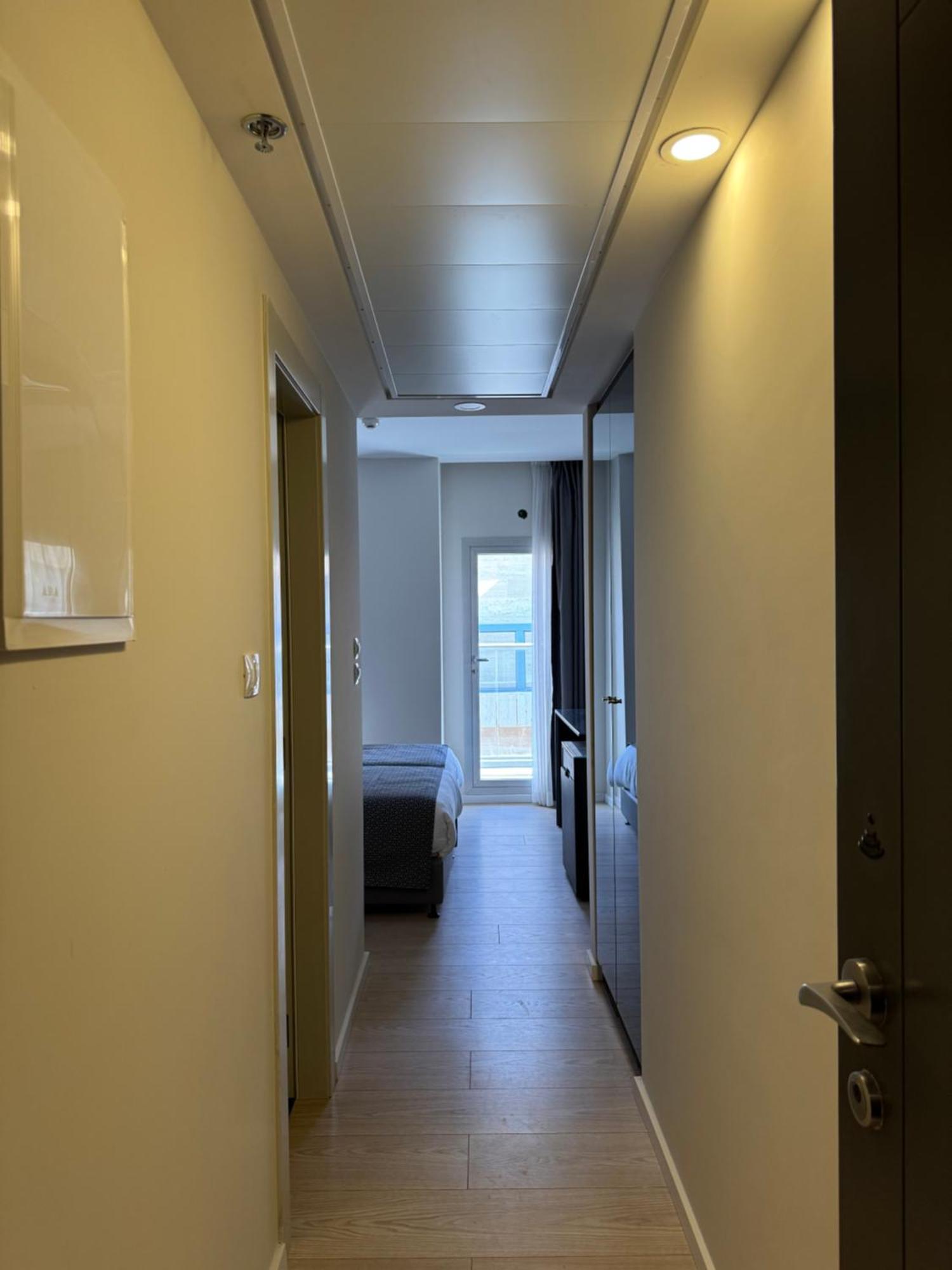 Abratel Sea View Hotel 3*
